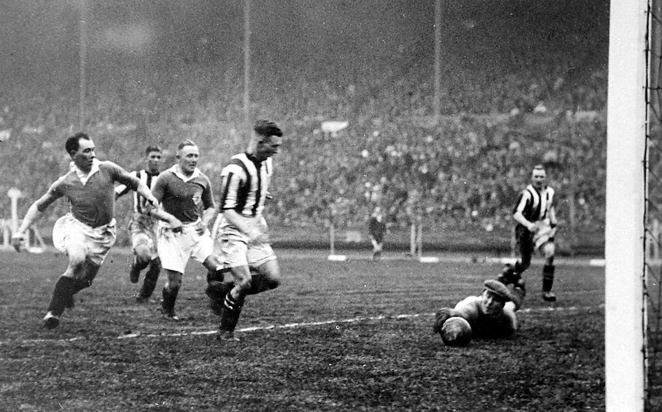 pic5-1931-25.04-Cup Final10