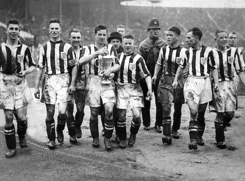 pic7-1931-25.04-Cup Final-v-Birmingham2-Daily mail