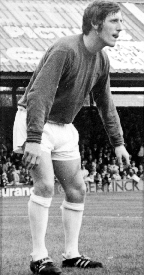 1970-22.08-Tony Brown in Goal-v-Blackpool